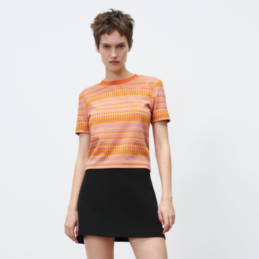 Zara Jacquard Orange and Pink Short Sleeve Knit Top
